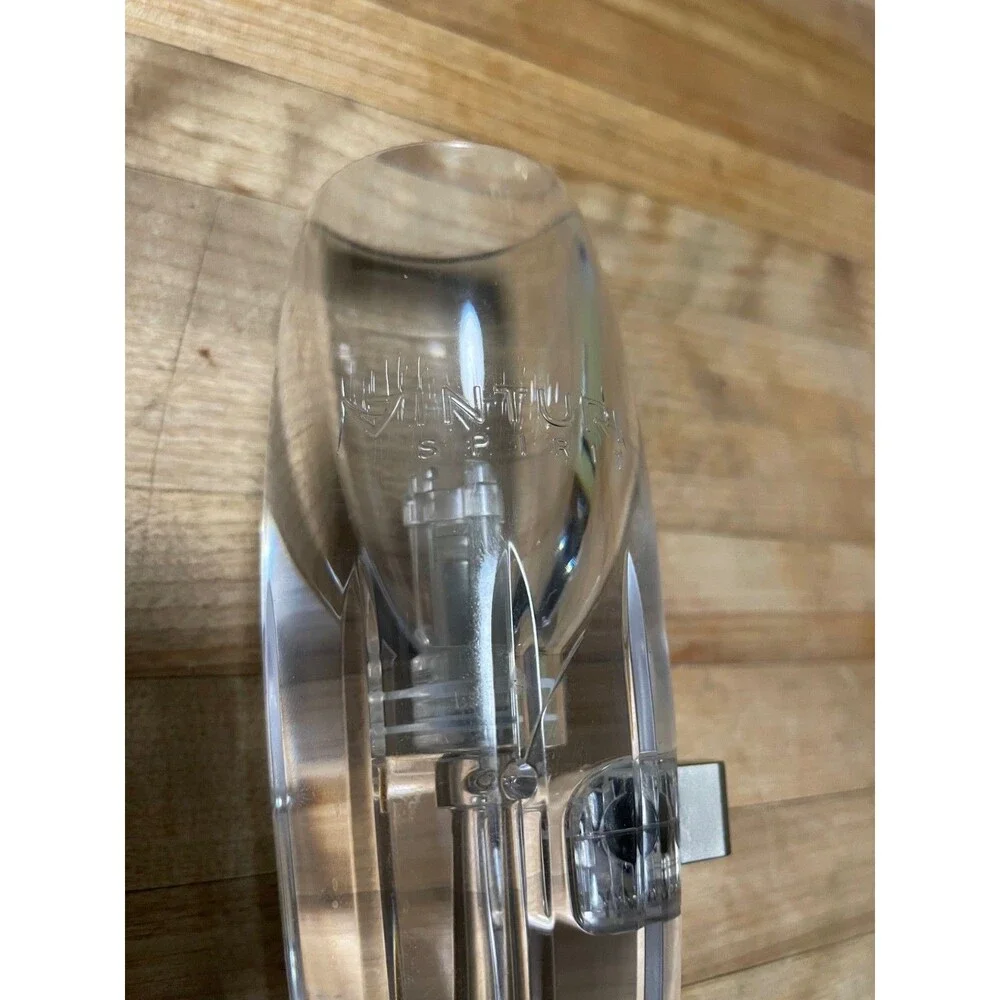 Inturi Spirit shot measuring glass clear acrylic with stand